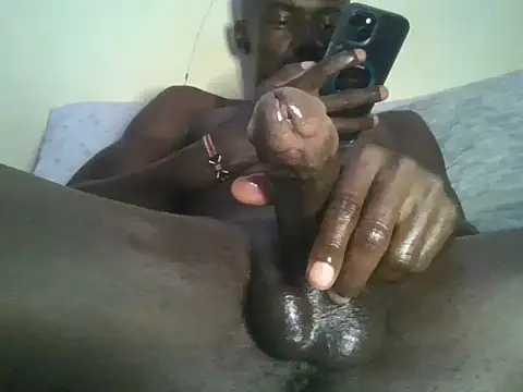 HUNKY-SMITH online show from 12/14/25, 08:09