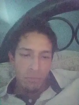 Snapshot of Leonul chatting on 10/13/25, 12:01 Leonul online show from 10/13/25, 12:01