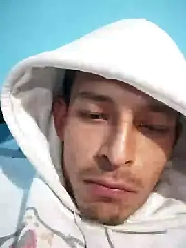 Snapshot of Leonul chatting on 02/03/25, 04:25 Leonul online show from 02/03/25, 04:25