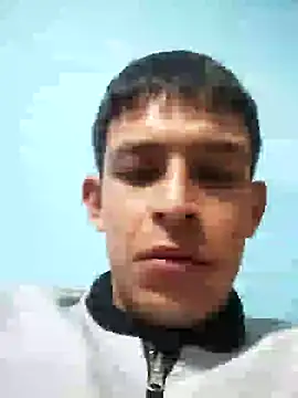 Snapshot of Leonul chatting on 01/27/25, 06:09 Leonul online show from 01/27/25, 06:09
