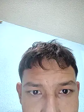 Snapshot of Leonul chatting on 01/25/25, 02:04 Leonul online show from 01/25/25, 02:04