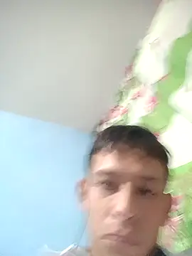 Snapshot of Leonul chatting on 01/26/25, 07:10 Leonul online show from 01/26/25, 07:10