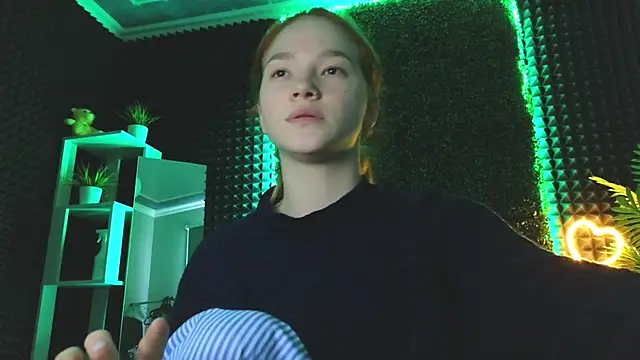 erikabrian online show from 12/28/24, 04:41