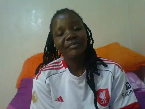 Snapshot of girltotok chatting on 10/04/25, 06:53 girltotok online show from 10/04/25, 06:53