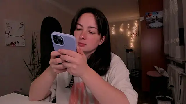 cClandesTina online show from 06/23/26, 08:40
