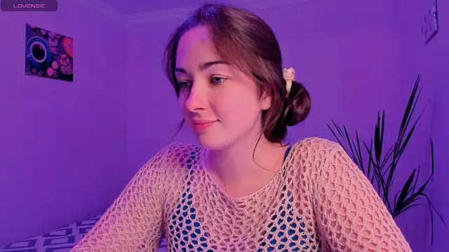 Snapshot of cClandesTina chatting on 09/25/25, 06:47 cClandesTina online show from 09/25/25, 06:47