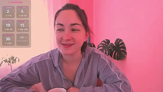 Snapshot of cClandesTina chatting on 03/22/25, 09:24 cClandesTina online show from 03/22/25, 09:24