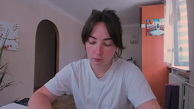 cClandesTina online show from 07/01/26, 10:15