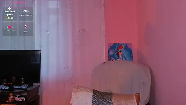 Snapshot of cClandesTina chatting on 02/14/25, 02:44 cClandesTina online show from 02/14/25, 02:44