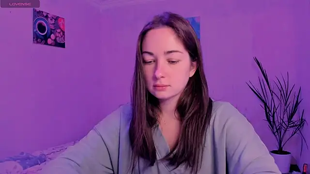 Snapshot of cClandesTina chatting on 10/10/25, 07:47 cClandesTina online show from 10/10/25, 07:47