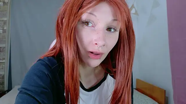 Snapshot of hannaxo1 chatting on 07/01/26, 12:33 hannaxo1 online show from 07/01/26, 12:33