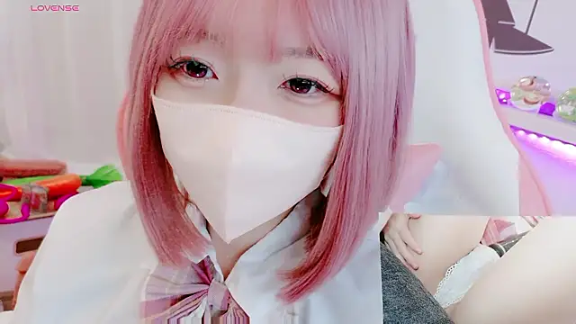 yuayua854 online show from 05/05/26, 11:57