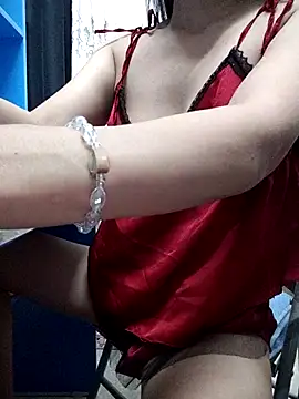 Haralushiaaa online show from 10/29/25, 03:44