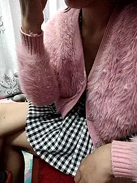 Snapshot of Haralushiaaa chatting on 01/15/26, 01:58 Haralushiaaa online show from 01/15/26, 01:58