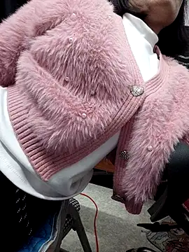 Haralushiaaa online show from 12/14/25, 12:33