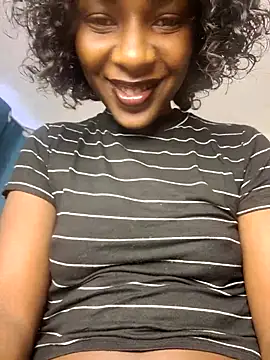 Snapshot of Sexxy_mariana chatting on 09/20/25, 12:10 Sexxy mariana online show from 09/20/25, 12:10