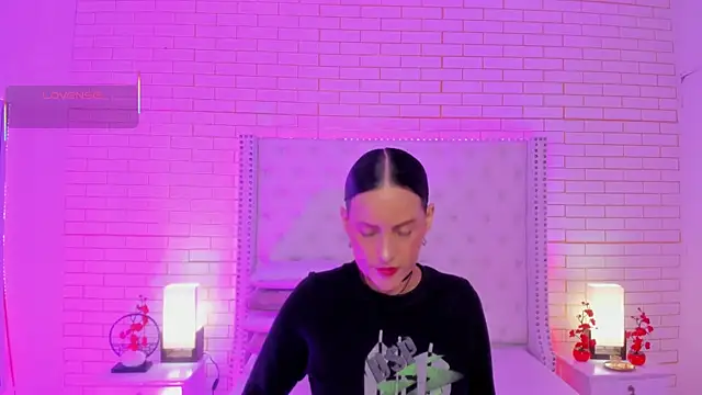 Coco Balenciaga  online show from 03/21/26, 11:47