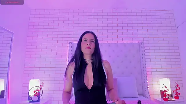 Coco Balenciaga  online show from 04/04/26, 11:50