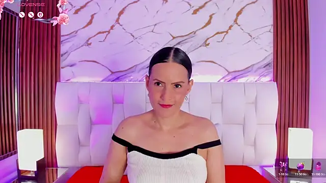 Coco Balenciaga  online show from 02/20/26, 11:56