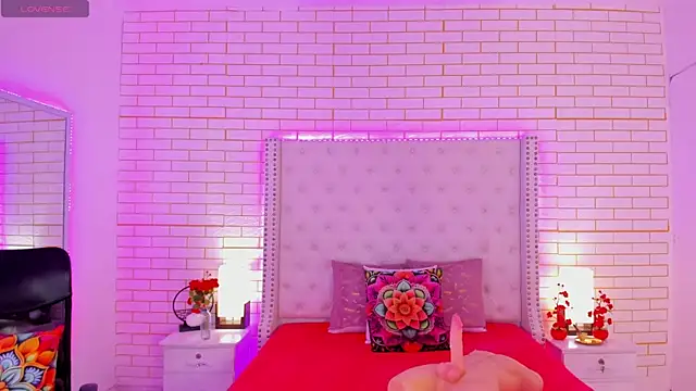 Coco Balenciaga  online show from 04/13/26, 11:47