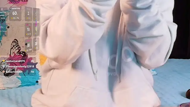 littleebluee online show from 10/16/25, 02:53