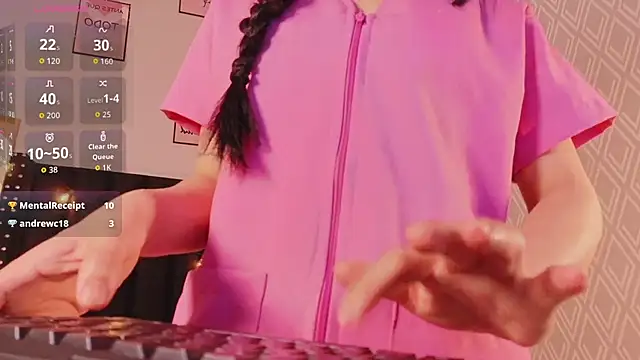 littleebluee online show from 10/12/25, 07:37