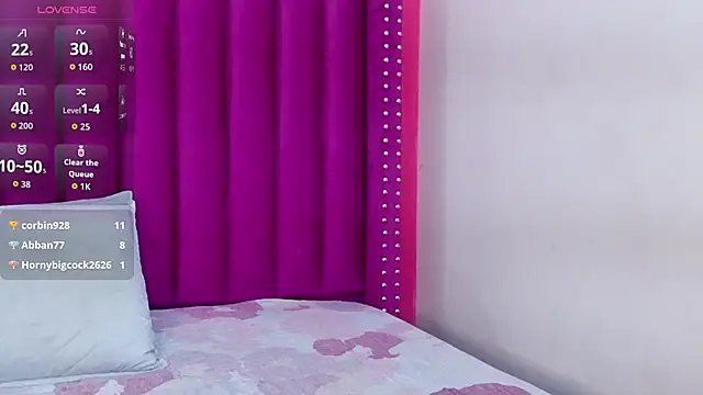 littleebluee online show from 10/08/25, 02:57