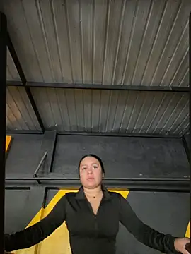 Pretty Isadora online show from 02/11/26, 01:22