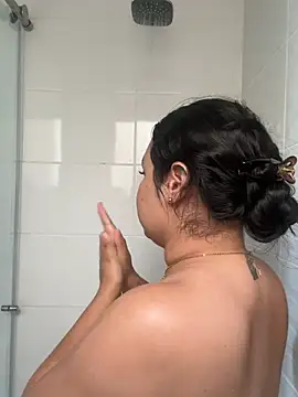 Pretty Isadora online show from 07/11/26, 07:03