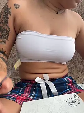 Pretty Isadora online show from 03/03/26, 09:22