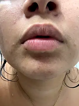 Pretty Isadora online show from 12/05/25, 09:23