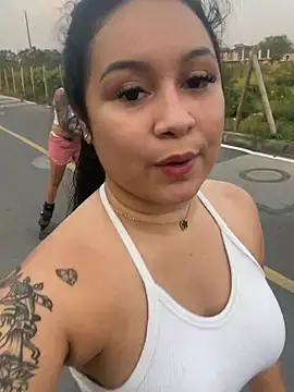 Pretty Isadora online show from 03/23/26, 10:09