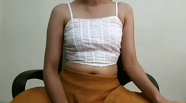 Snapshot of lololips chatting on 01/16/25, 07:20 lololips online show from 01/16/25, 07:20