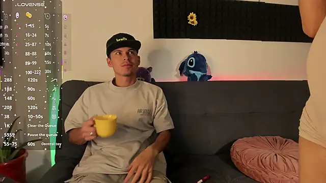 on tefa online show from 10/08/25, 09:59