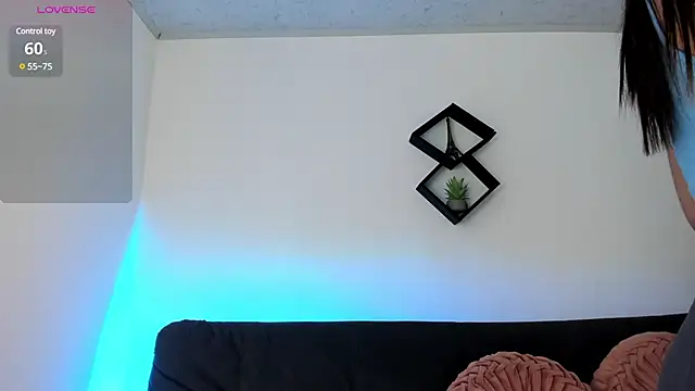 on tefa online show from 03/19/25, 08:43