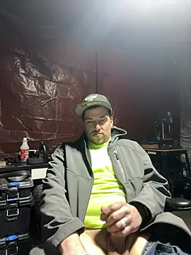 Snapshot of joeycbigcock chatting on 03/12/25, 07:58 joeycbigcock online show from 03/12/25, 07:58