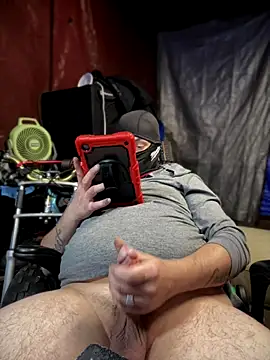 joeycbigcock online show from 11/12/25, 07:40