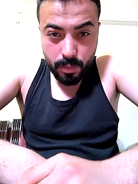Snapshot of Kaan1607 chatting on 04/26/26, 02:25 Kaan1607 online show from 04/26/26, 02:25