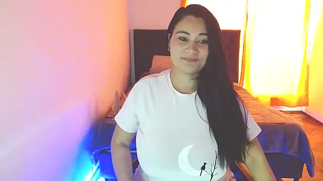 Kerly Lopez online show from 04/28/26, 05:39