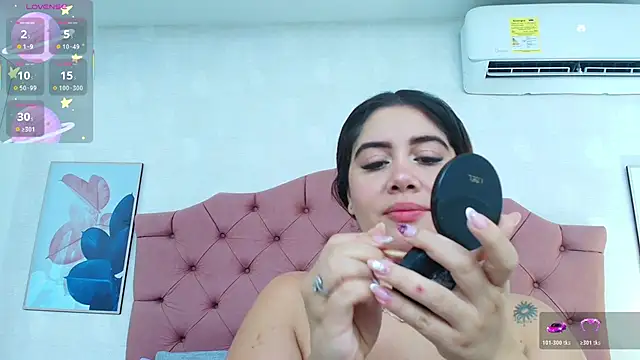 Snapshot of ThyaraJhons chatting on 11/06/25, 11:58 ThyaraJhons online show from 11/06/25, 11:58