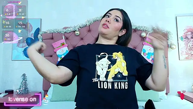 Snapshot of ThyaraJhons chatting on 12/03/25, 12:15 ThyaraJhons online show from 12/03/25, 12:15