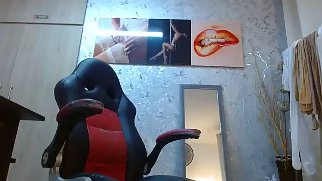 Samantabrown  online show from 02/24/26, 11:11