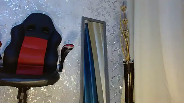 Samantabrown  online show from 11/21/25, 11:20