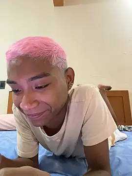Snapshot of alejo_cute chatting on 02/27/25, 02:43 alejo cute online show from 02/27/25, 02:43