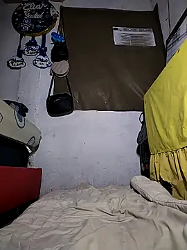 The-quee22 online show from 11/23/25, 04:00