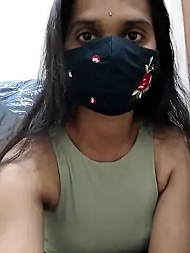 Snapshot of Triveni-Lovely chatting on 02/07/25, 09:47 Triveni-Lovely online show from 02/07/25, 09:47