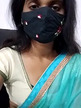 Snapshot of Triveni-Lovely chatting on 10/15/25, 03:49 Triveni-Lovely online show from 10/15/25, 03:49
