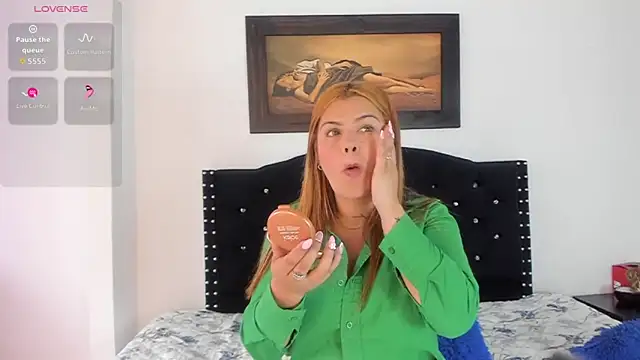 Alexandra Torress online show from 12/05/25, 05:11