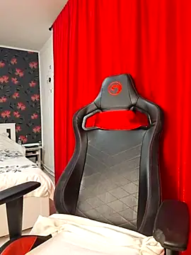 loryyy sexyyy online show from 04/07/26, 09:38