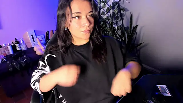 Amy hoy69 online show from 12/21/25, 03:19